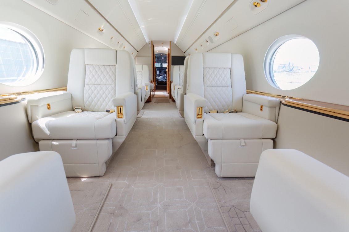 Gulfstream GV  S/N 593 for sale | gallery image: /userfiles/images/GV%20593/Mid%20looking%20Fwd.jpg
