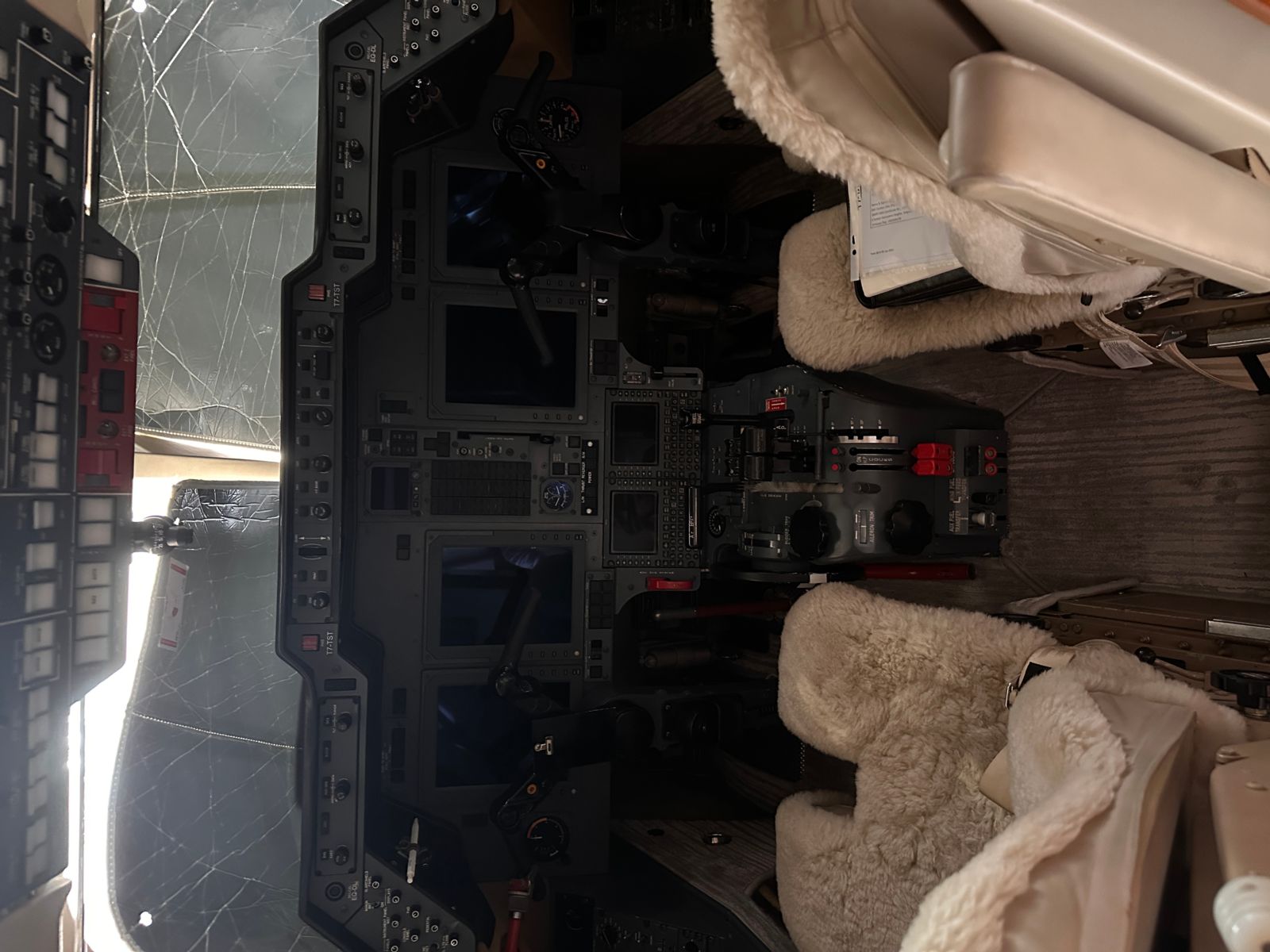 Hawker/Textron 900XP  S/N HA-0044 for sale | gallery image: /userfiles/images/HA-0044/photo%20mar%2006%202025%2C%2012%2017%2012%20pm.jpg