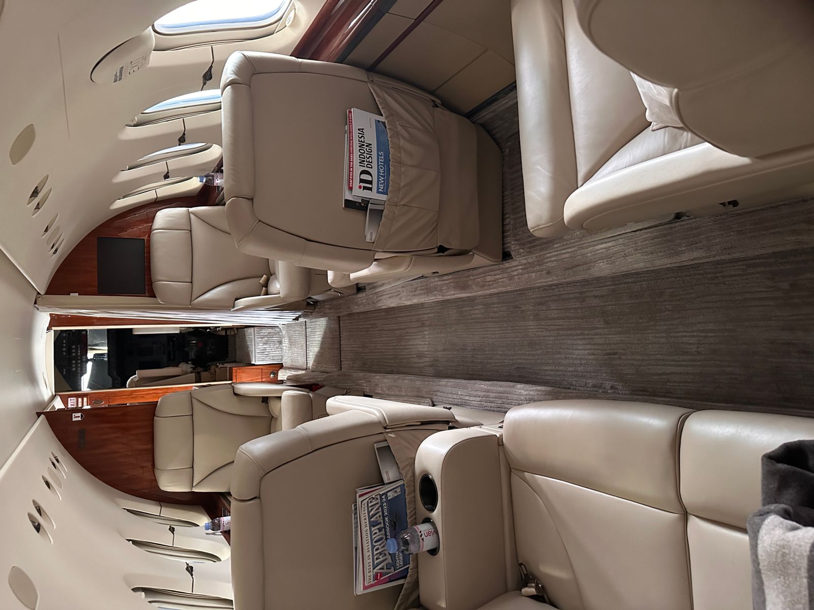 Hawker/Textron 900XP  S/N HA-0044 for sale | gallery image: /userfiles/images/HA-0044/photo%20mar%2006%202025%2C%2012%2020%2027%20pm.jpg