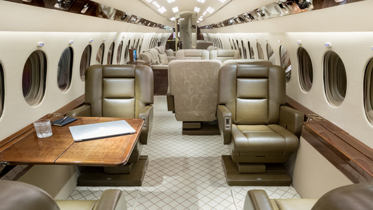 Dassault Falcon 900B  S/N 119 for sale | gallery image: /userfiles/images/aircraft-listing/F900B_sn119/fwd%20aft.jpg