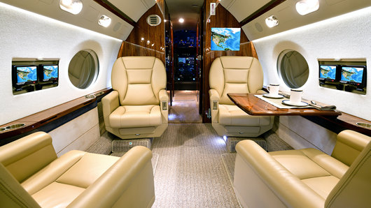 Gulfstream G550  S/N 5286 for sale | gallery image: /userfiles/images/aircraft-listing/G550_sn5286/fwd%20fwd.jpg