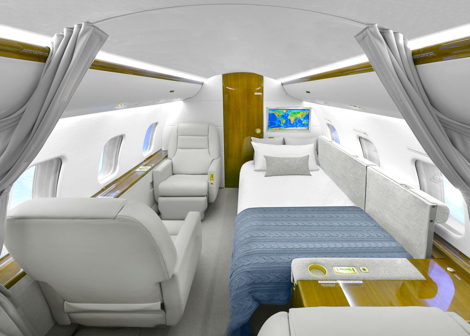 Bombardier Global Express  S/N 9075 for sale | gallery image: /userfiles/images/global_express_sn9075/12aaa_fwd_aft.jpg