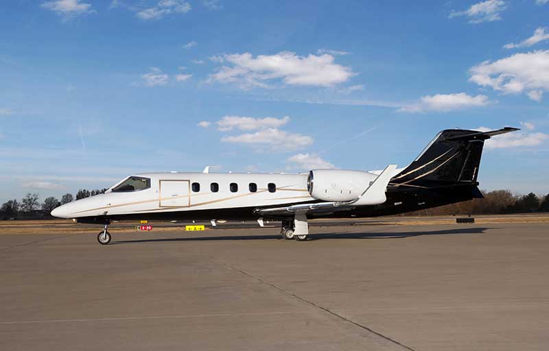 Bombardier Learjet 31A Banner