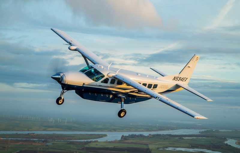 Cessna/Textron Caravan 208B Banner