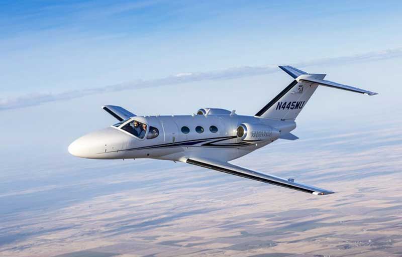 Cessna/Textron Mustang Banner